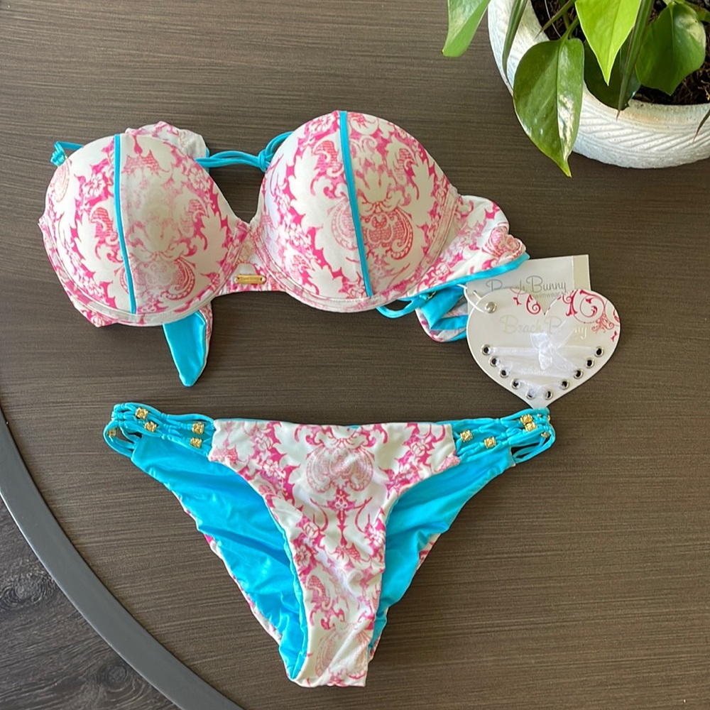 Beach bunny swimwear